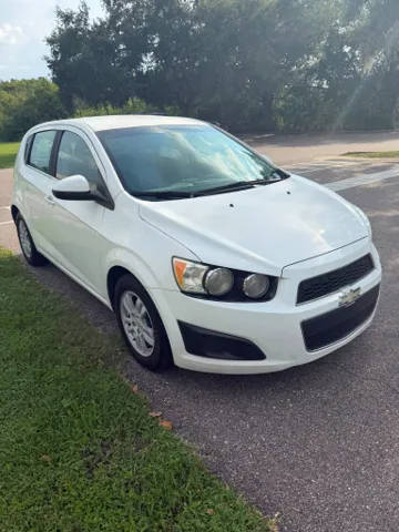 2016 Chevrolet Sonic LT FWD photo