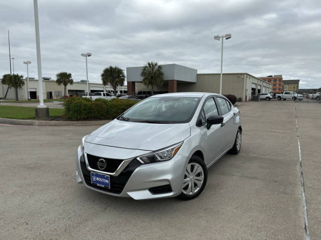 2022 Nissan Versa S FWD photo