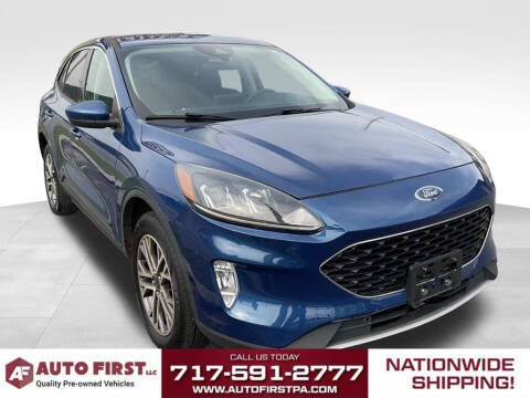 2022 Ford Escape SEL AWD photo