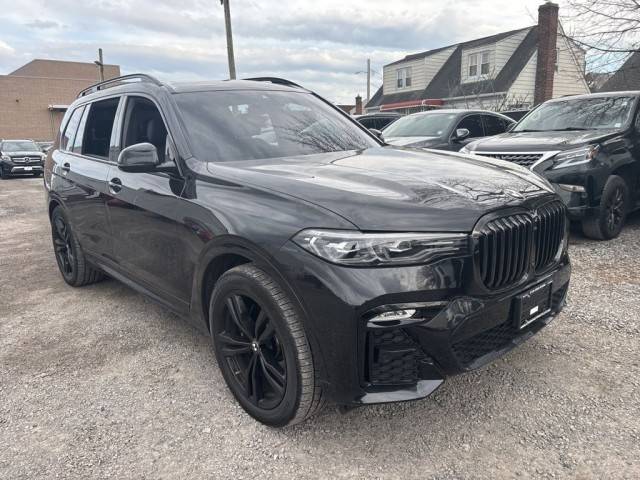 2022 BMW X7 xDrive40i AWD photo