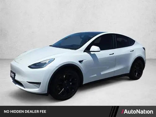 2022 Tesla Model Y Long Range AWD photo