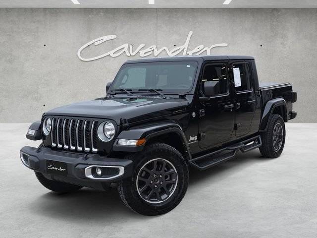 2023 Jeep Gladiator Overland 4WD photo