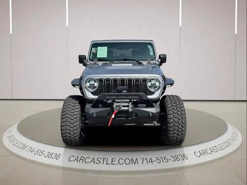 2020 Jeep Gladiator Sport S 4WD photo