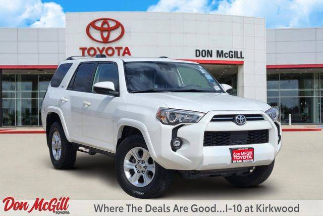 2022 Toyota 4Runner SR5 RWD photo