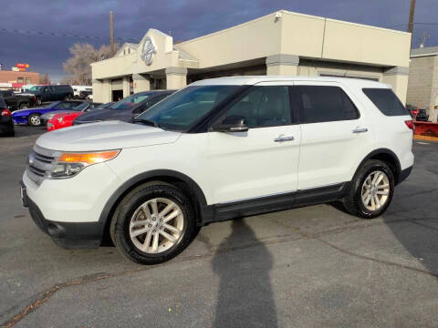 2015 Ford Explorer XLT 4WD photo
