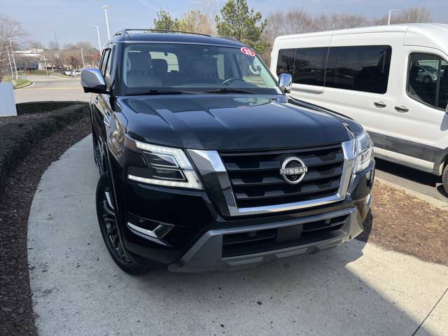 2023 Nissan Armada Platinum 4WD photo