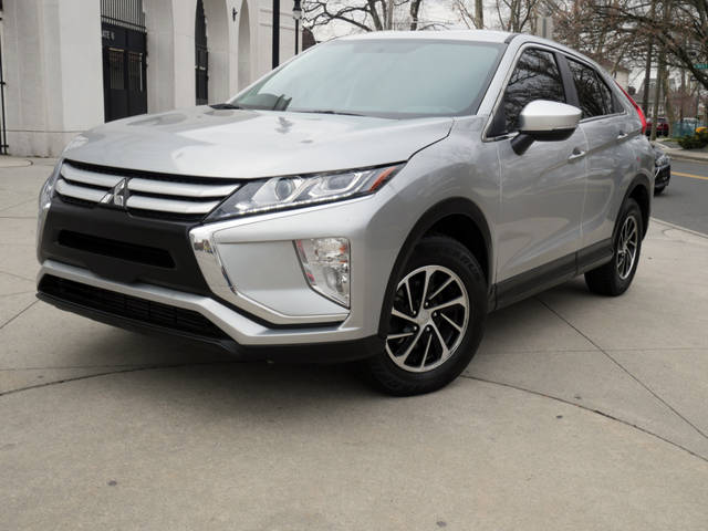 2020 Mitsubishi Eclipse Cross ES FWD photo