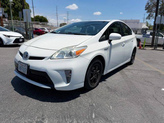2015 Toyota Prius Two FWD photo