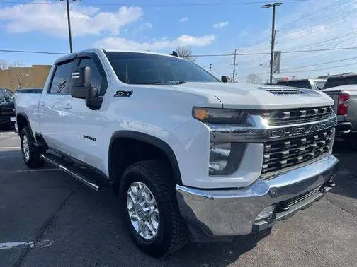 2022 Chevrolet Silverado 2500HD LT 4WD photo