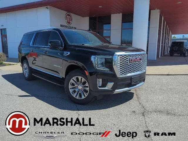 2023 GMC Yukon XL Denali 4WD photo