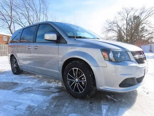 2015 Dodge Grand Caravan SE Plus FWD photo