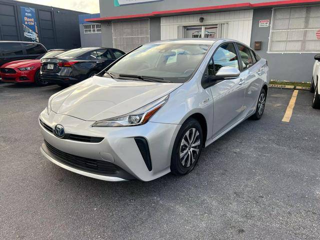 2021 Toyota Prius LE FWD photo