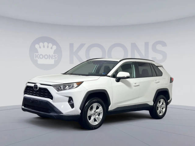 2021 Toyota RAV4 XLE FWD photo
