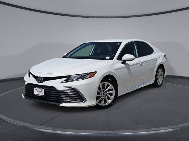 2022 Toyota Camry LE FWD photo