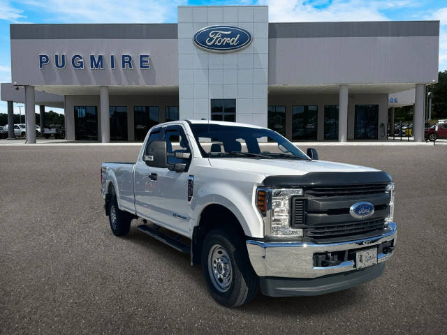 2019 Ford F-250 Super Duty XL 4WD photo
