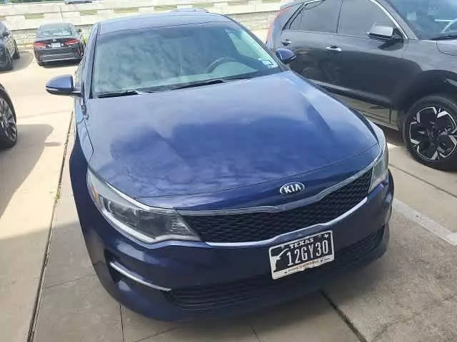 2018 Kia Optima LX FWD photo