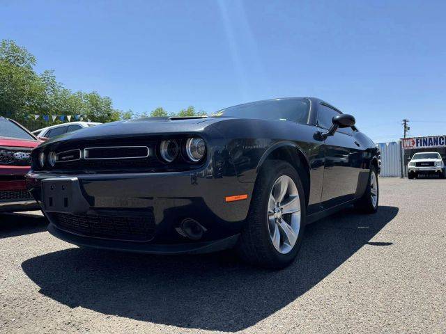 2019 Dodge Challenger SXT RWD photo