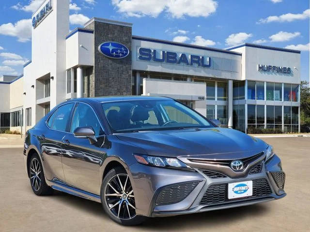 2023 Toyota Camry SE FWD photo