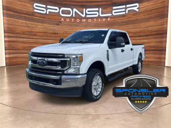 2022 Ford  XLT 4WD photo