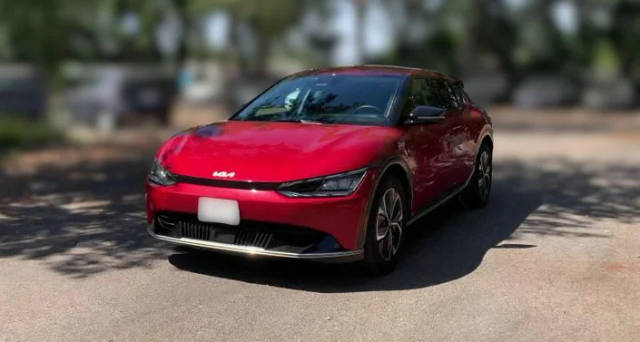 2023 Kia EV6 Wind RWD photo