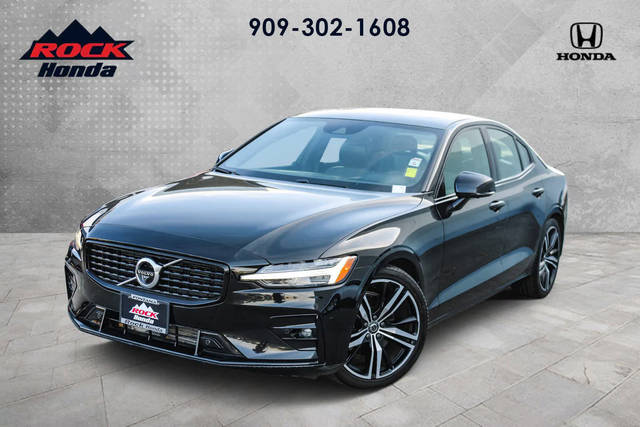 2021 Volvo S60 R-Design FWD photo