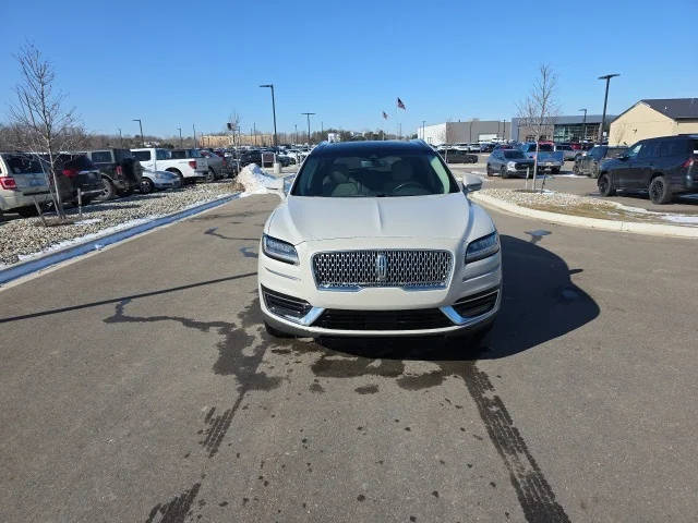 2020 Lincoln Nautilus Reserve AWD photo