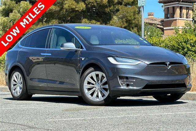 2017 Tesla Model X 100D AWD photo