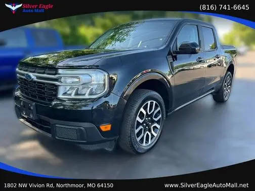 2022 Ford Maverick LARIAT FWD photo