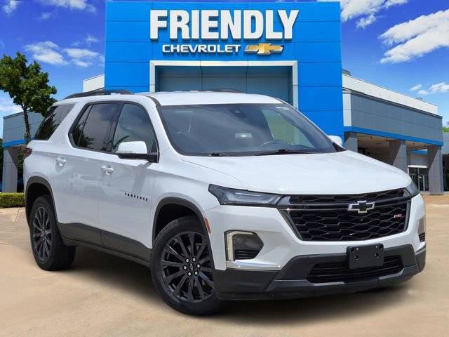 2022 Chevrolet Traverse RS FWD photo