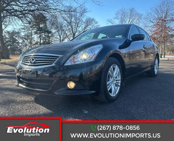 2015 Infiniti Q40  AWD photo
