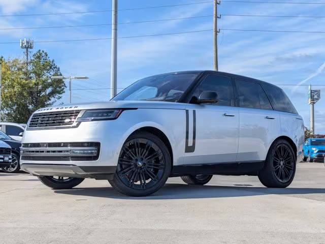 2023 Land Rover Range Rover SE AWD photo