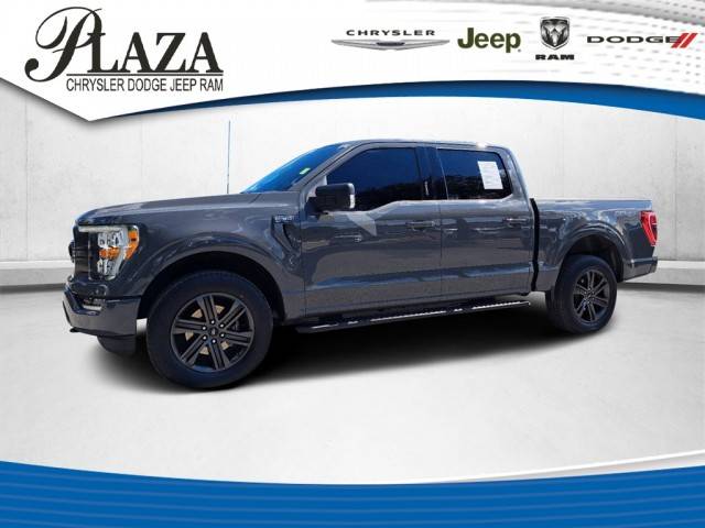 2021 Ford F-150 XLT 4WD photo