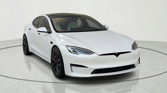 2022 Tesla Model S Plaid AWD photo