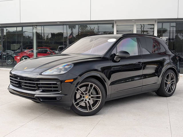 2023 Porsche Cayenne S AWD photo