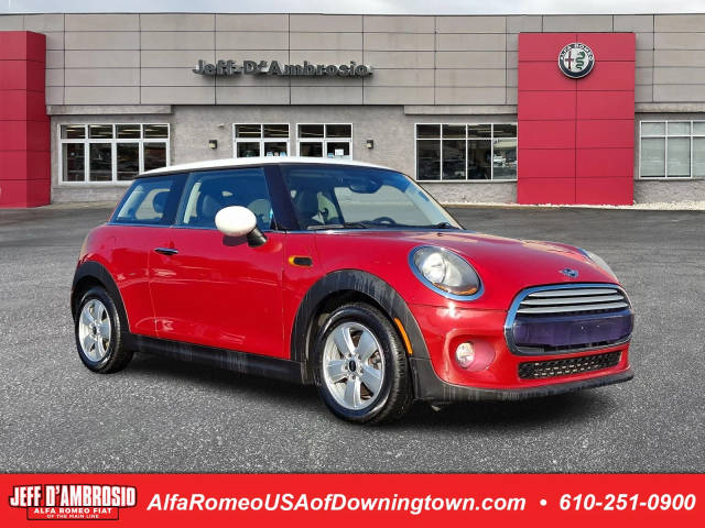 2015 MINI Hardtop 2 Door  FWD photo