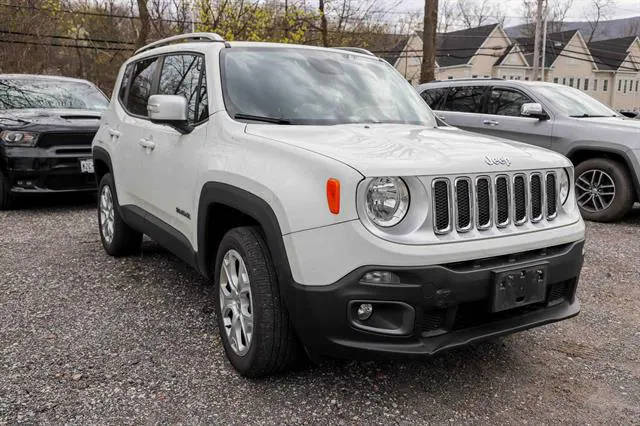 2015 Jeep Renegade Limited 4WD photo