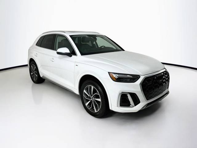 2023 Audi Q5 S line Premium Plus AWD photo