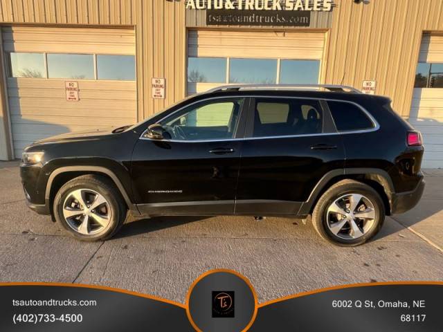 2021 Jeep Cherokee Limited 4WD photo