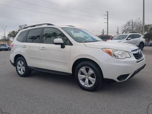 2015 Subaru Forester 2.5i Premium AWD photo