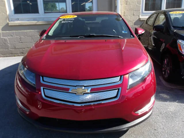 2015 Chevrolet Volt  FWD photo