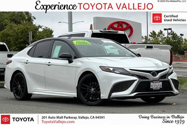 2022 Toyota Camry XSE V6 FWD photo