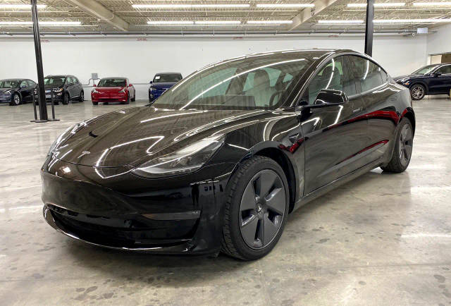 2021 Tesla Model 3 Long Range AWD photo