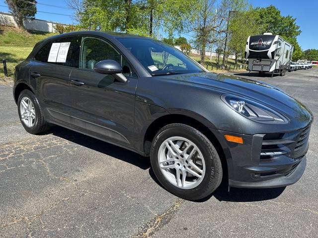 2021 Porsche Macan AWD photo