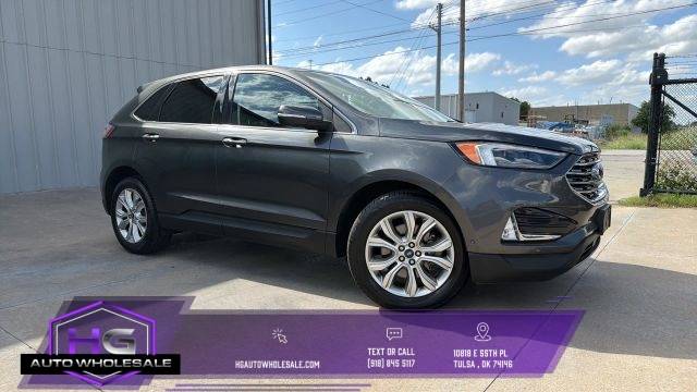 2020 Ford Edge Titanium AWD photo