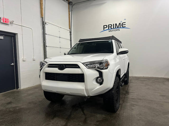 2023 Toyota 4Runner SR5 Premium 4WD photo
