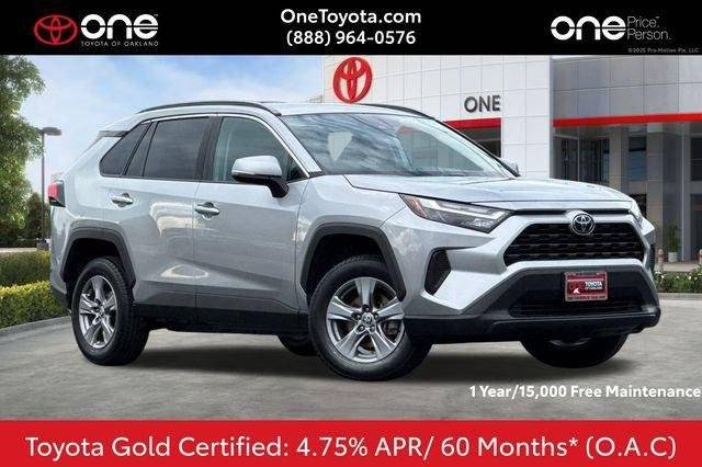 2022 Toyota RAV4 XLE AWD photo