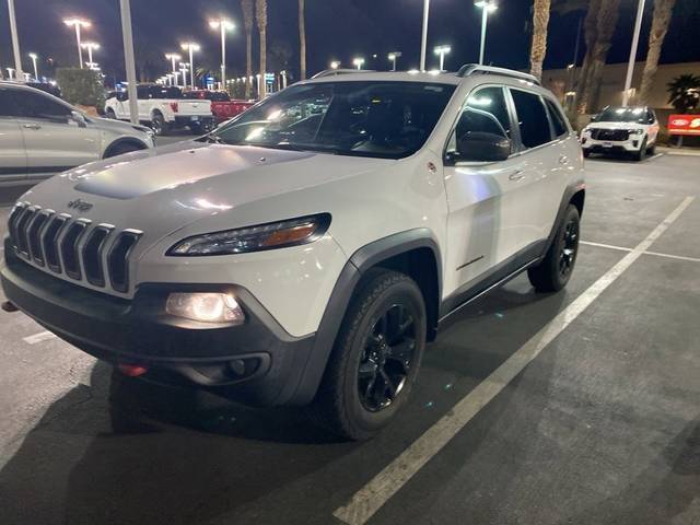 2015 Jeep Cherokee Trailhawk 4WD photo