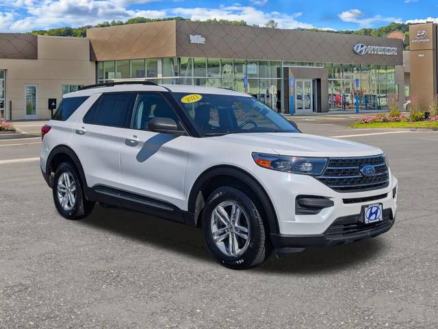 2021 Ford Explorer XLT 4WD photo