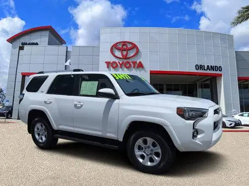 2023 Toyota 4Runner SR5 4WD photo