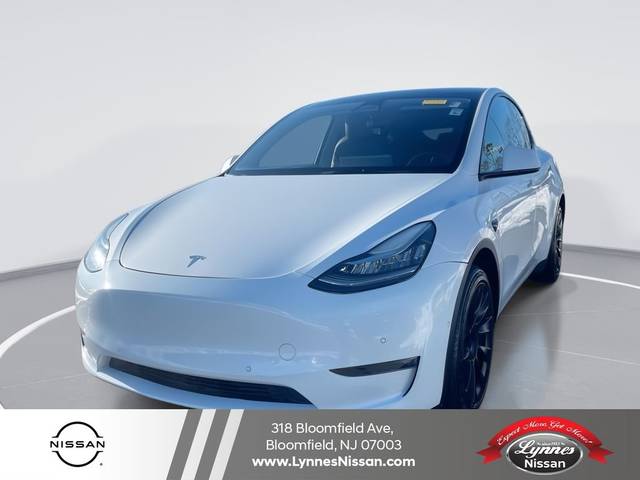 2022 Tesla Model Y Long Range AWD photo